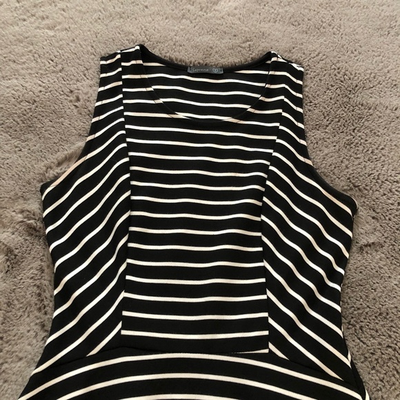 Stripped Summer Dress - Picture 4 of 6